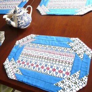 New Handmade Quilted Rectangle Placemats Set of 4 Table Linens Home Decor